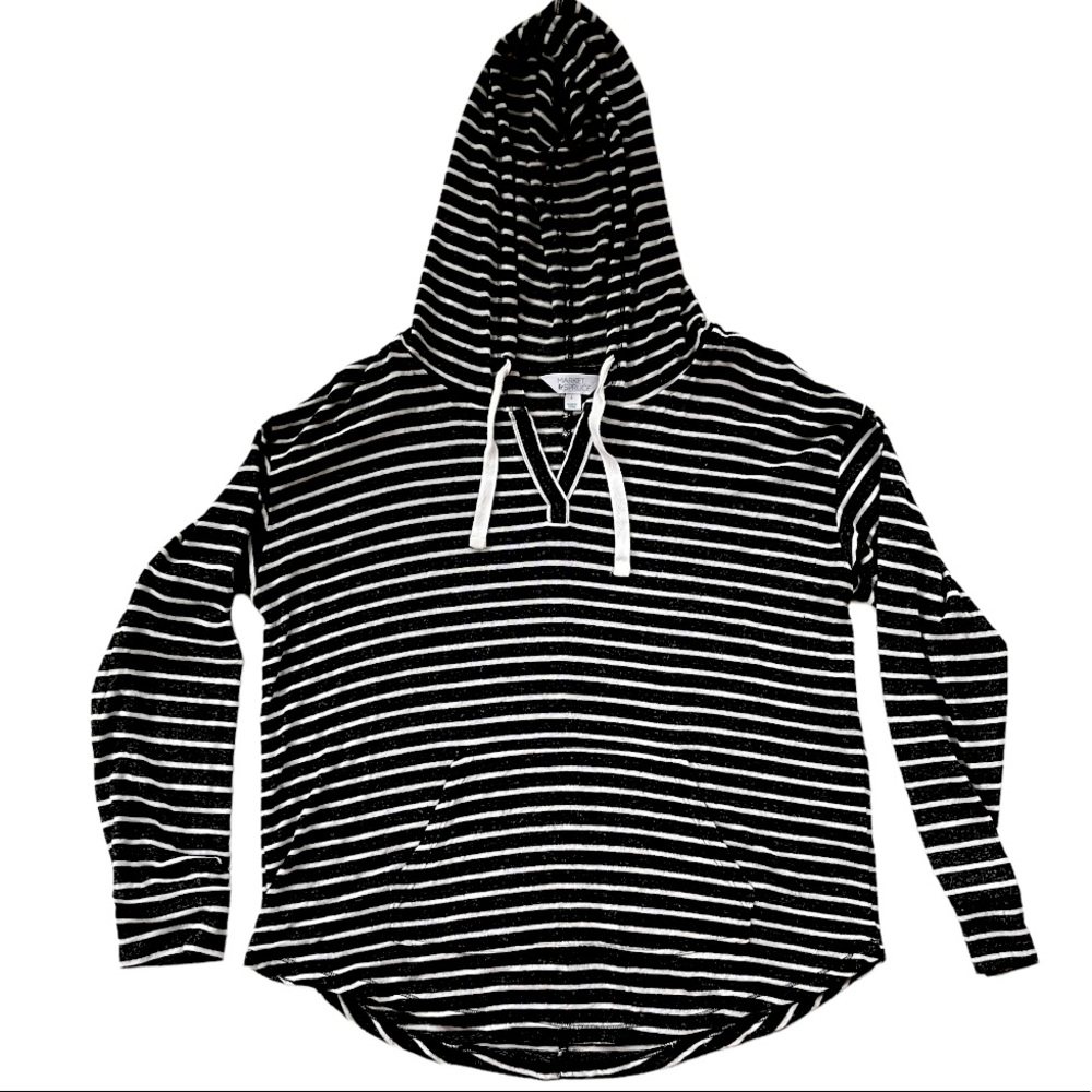 Women’s Fall Hooded Sweatshirt Size Large Market & Spruce with front pocket